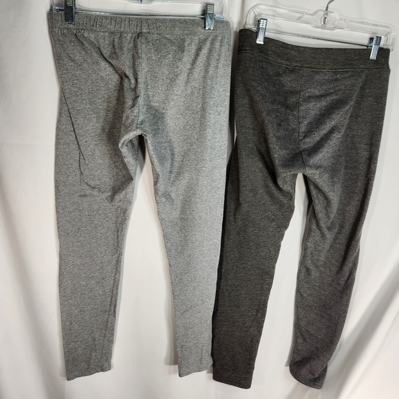 2 Pair Grey Leggings One Regular One Fleece Lined One Large One Medium - Picture 2 of 10